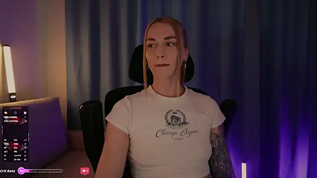 Snapshot of AskAlexa chatting on 10/02/25, 12:56 AskAlexa online show from 10/02/25, 12:56