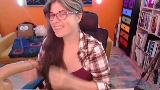 TheLenaAdams online show from 12/18/25, 04:46