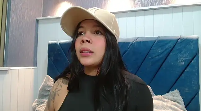 EmilyQueen3x online show from 03/20/25, 12:53