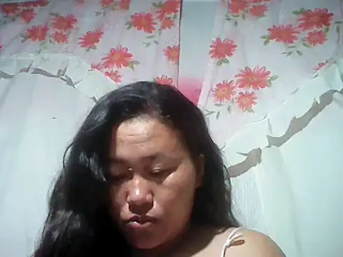 Snapshot of Sexyhorney4u chatting on 12/13/24, 07:21 Sexyhorney4u online show from 12/13/24, 07:21