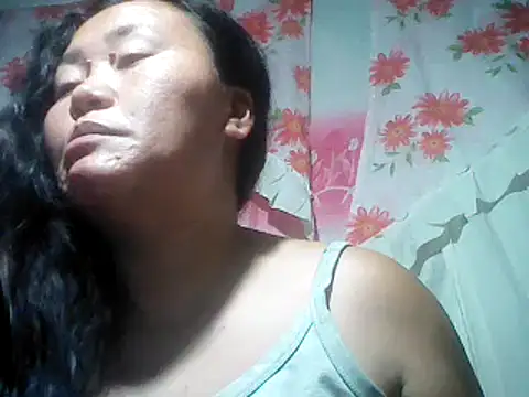 Snapshot of Sexyhorney4u chatting on 12/27/24, 09:32 Sexyhorney4u online show from 12/27/24, 09:32