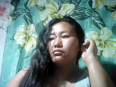 Snapshot of Sexyhorney4u chatting on 02/09/25, 06:05 Sexyhorney4u online show from 02/09/25, 06:05