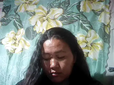 Snapshot of Sexyhorney4u chatting on 02/12/25, 12:37 Sexyhorney4u online show from 02/12/25, 12:37