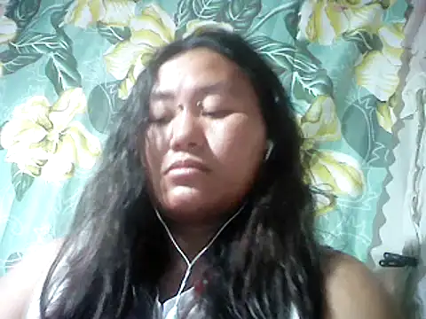 Snapshot of Sexyhorney4u chatting on 02/25/25, 06:03 Sexyhorney4u online show from 02/25/25, 06:03