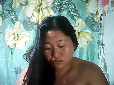 Snapshot of Sexyhorney4u chatting on 09/09/25, 09:25 Sexyhorney4u online show from 09/09/25, 09:25
