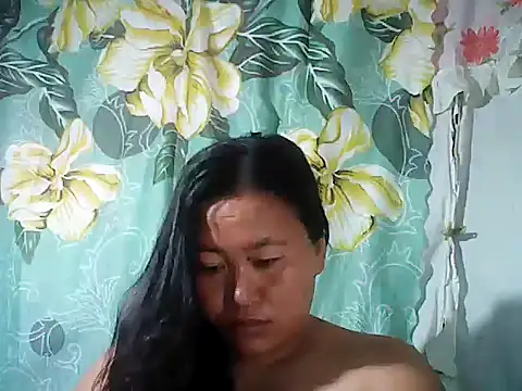 Snapshot of Sexyhorney4u chatting on 09/24/25, 08:12 Sexyhorney4u online show from 09/24/25, 08:12