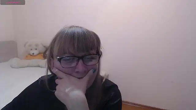 MargotLot online show from 01/25/25, 10:29