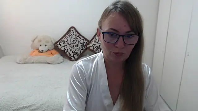 Snapshot of MargotLot chatting on 07/14/26, 11:38 MargotLot online show from 07/14/26, 11:38