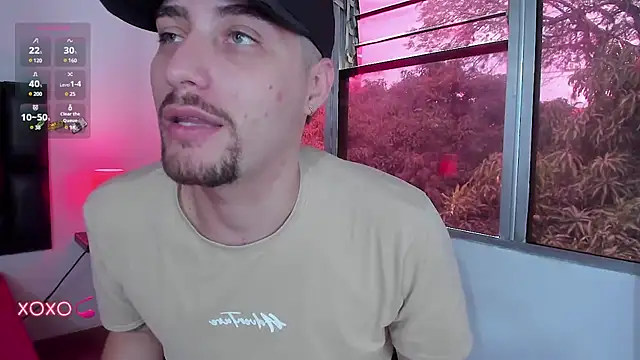 Snapshot of Pleasure_Vibes23 chatting on 02/19/25, 09:03 Pleasure Vibes23 online show from 02/19/25, 09:03