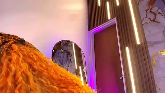 Snapshot of Pleasure_Vibes23 chatting on 12/04/25, 01:15 Pleasure Vibes23 online show from 12/04/25, 01:15