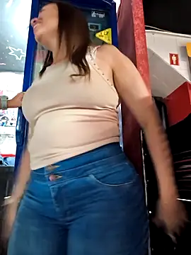 Nanybaker95 online show from 11/20/25, 04:12