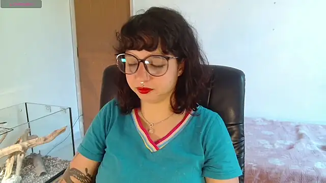 myamillor online show from 09/29/25, 12:43