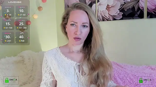 Queenymel online show from 12/12/24, 05:15