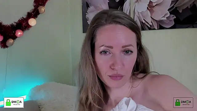 Queenymel online show from 03/04/25, 03:37