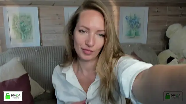 Queenymel online show from 09/11/25, 03:56