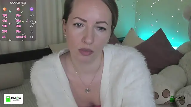 Queenymel online show from 02/14/26, 02:58