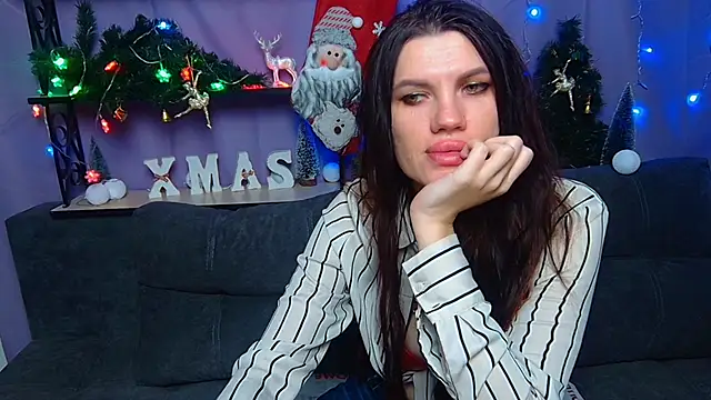 MilaLoona online show from 12/23/24, 10:32