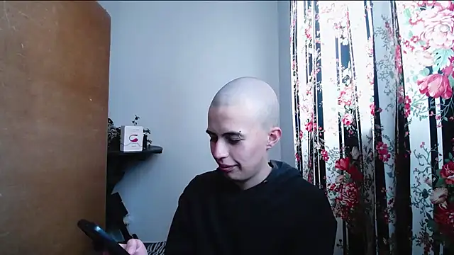 Cocain Atenea online show from 11/19/25, 07:14