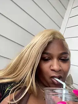 Snapshot of BigFineSelena chatting on 03/01/25, 06:54 BigFineSelena online show from 03/01/25, 06:54