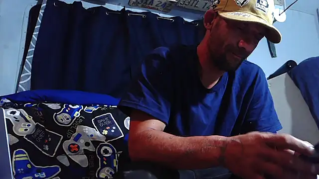 goodick4u28 online show from 04/23/26, 05:41