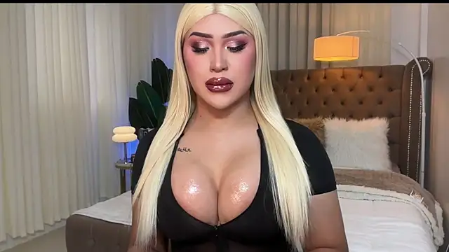 Your Majesty Tyra online show from 01/20/25, 05:37