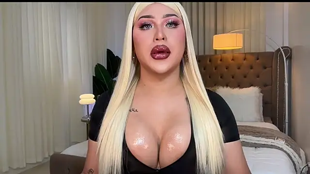 Your Majesty Tyra online show from 01/26/25, 07:21