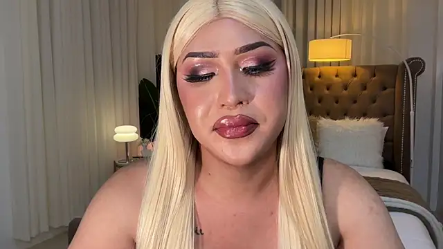 Your Majesty Tyra online show from 03/12/25, 10:59