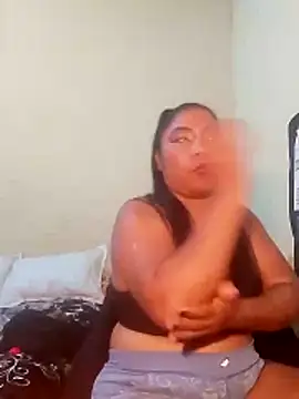 rosmery-navarro online show from 02/13/26, 05:03