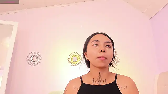 miss soffi  online show from 01/22/25, 12:17