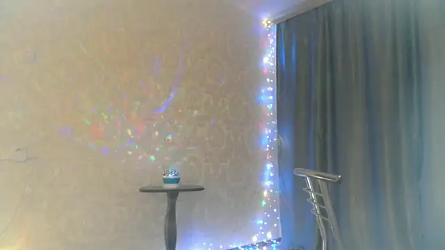 elenaza online show from 09/30/25, 07:52