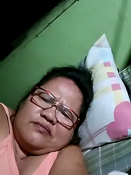 Snapshot of Chubbysweetmom chatting on 03/01/25, 01:40 Chubbysweetmom online show from 03/01/25, 01:40
