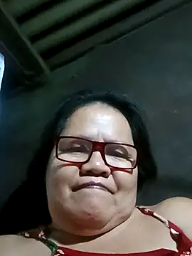 Snapshot of Chubbysweetmom chatting on 04/11/26, 02:54 Chubbysweetmom online show from 04/11/26, 02:54