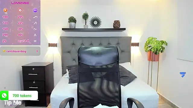 Snapshot of isabella_florez chatting on 01/14/25, 03:04 isabella florez online show from 01/14/25, 03:04