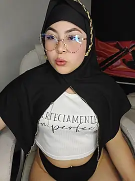 Hana    online show from 03/20/26, 12:26