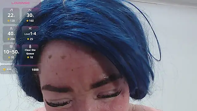 Kittywhiteass online show from 01/13/26, 04:12