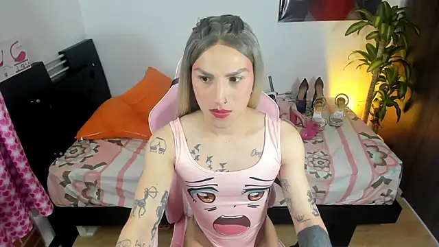 queenramoona-hot online show from 12/21/25, 02:51