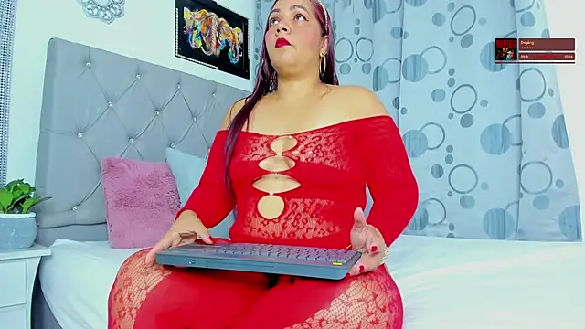 AmandaNordby  online show from 11/10/25, 10:53