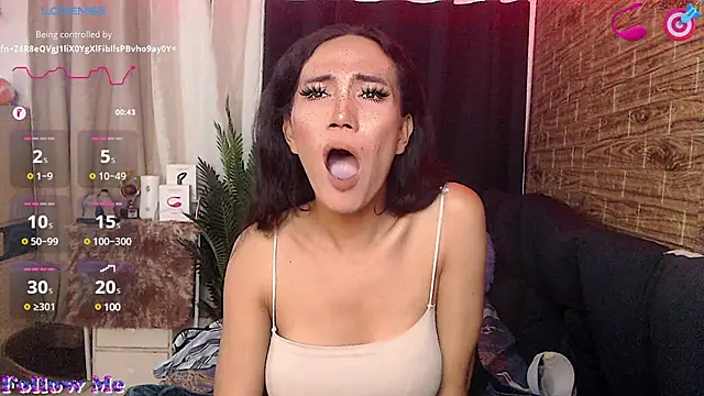 Horny Sassy online show from 02/17/25, 06:59