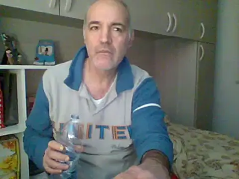 Snapshot of Setesesso7 chatting on 12/13/24, 04:22 Setesesso7 online show from 12/13/24, 04:22