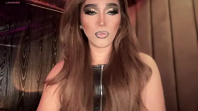 Lo la 69 online show from 12/03/25, 03:25