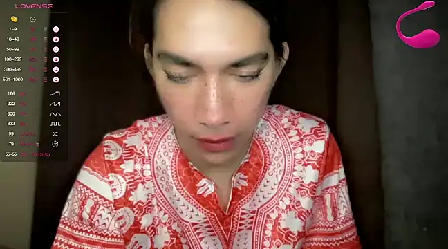 Snapshot of QUEEN_LILITH chatting on 03/07/25, 07:08 QUEEN LILITH online show from 03/07/25, 07:08