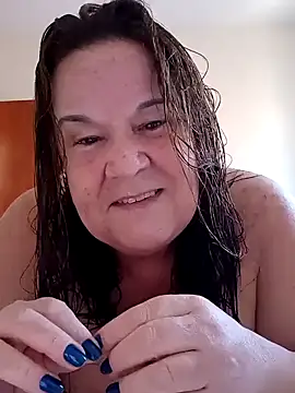 Snapshot of Yaya_Mineira chatting on 12/06/24, 01:00 Yaya Mineira online show from 12/06/24, 01:00