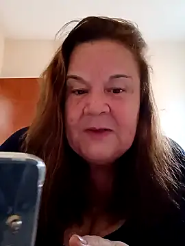 Snapshot of Yaya_Mineira chatting on 12/16/24, 10:40 Yaya Mineira online show from 12/16/24, 10:40