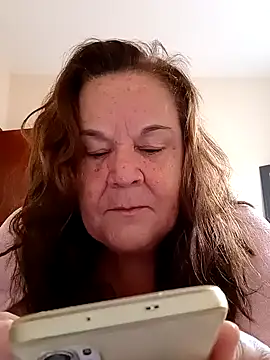 Snapshot of Yaya_Mineira chatting on 01/14/25, 12:03 Yaya Mineira online show from 01/14/25, 12:03