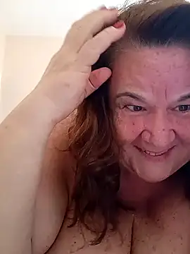 Snapshot of Yaya_Mineira chatting on 01/17/25, 12:42 Yaya Mineira online show from 01/17/25, 12:42