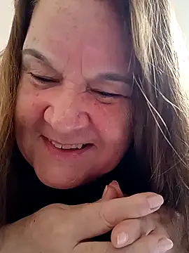 Snapshot of Yaya_Mineira chatting on 01/27/25, 04:33 Yaya Mineira online show from 01/27/25, 04:33