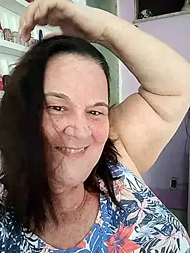 Snapshot of Yaya_Mineira chatting on 09/16/25, 07:04 Yaya Mineira online show from 09/16/25, 07:04
