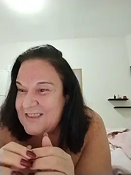 Snapshot of Yaya_Mineira chatting on 05/24/26, 08:03 Yaya Mineira online show from 05/24/26, 08:03