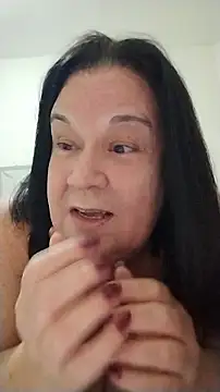 Snapshot of Yaya_Mineira chatting on 07/19/26, 10:35 Yaya Mineira online show from 07/19/26, 10:35