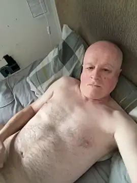 locallad88 online show from 04/05/26, 08:44